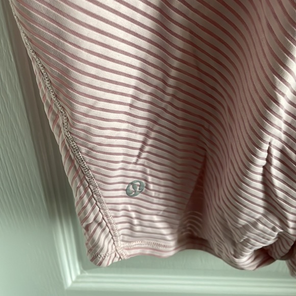 Lululemon Back-Tie Cropped Top - Picture 4 of 5